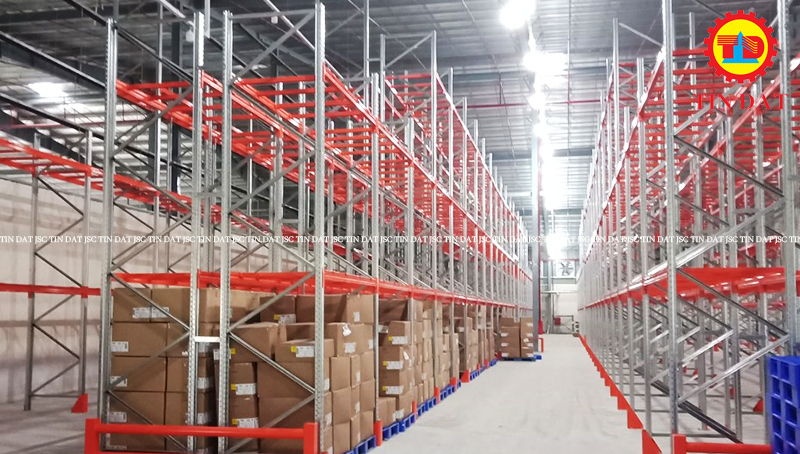 Selective racking project for Phu Hoa An Textile and Garment warehouse